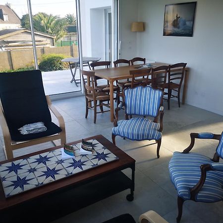 Maison Vue Sur Mer Avec Jardin Carantec Exteriör bild